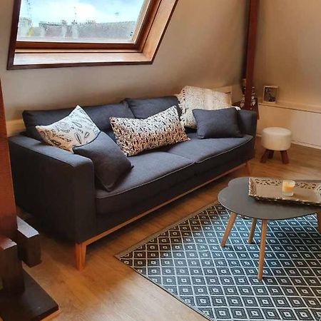 Bel Appartement Ensoleille En Ville Pont-Évêque المظهر الخارجي الصورة