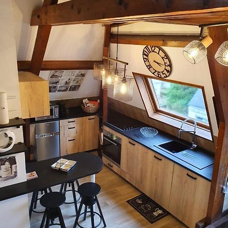 Bel Appartement Ensoleille En Ville Pont-Évêque المظهر الخارجي الصورة
